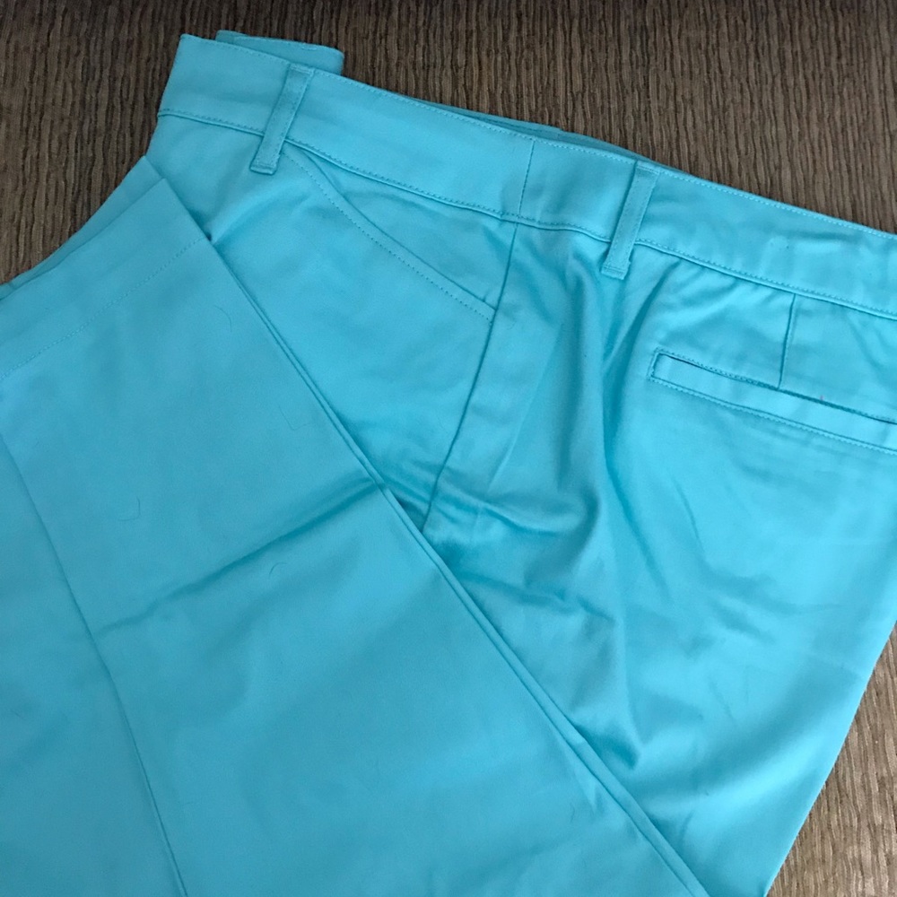 Womens size 20 capri pants